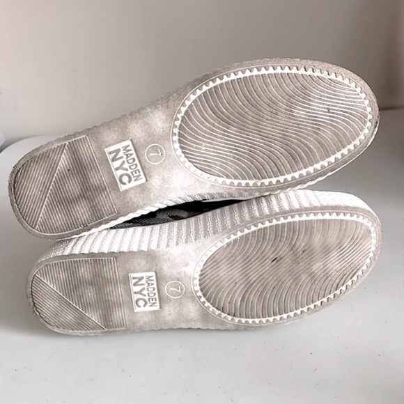 Madden NYC  Camouflage Slip-ons - Picture 8 of 9